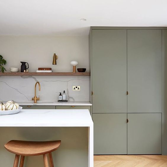 Simple clutter free kitchen with island